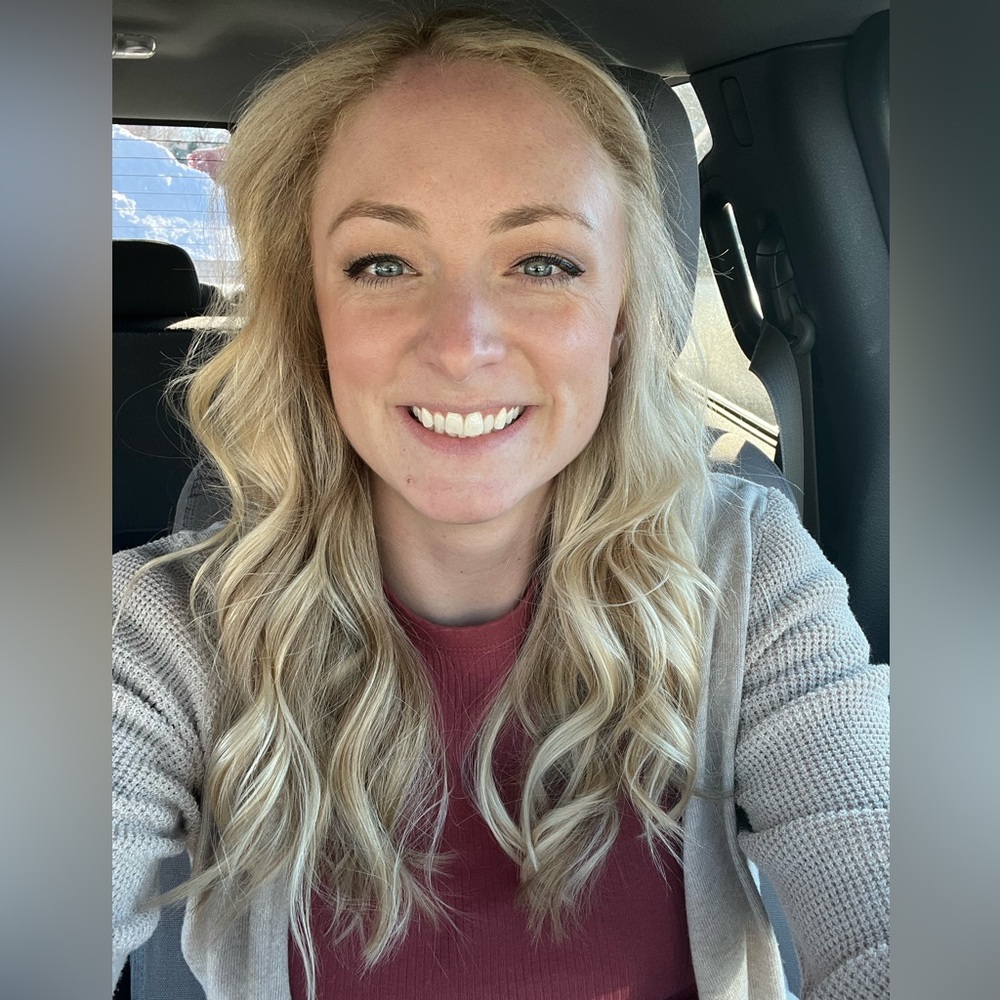 Meet your Posher, Kaleigh